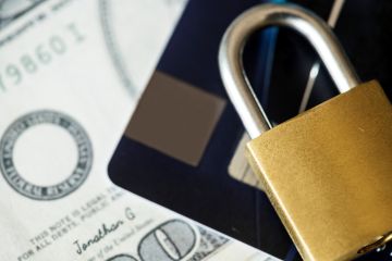 ЖК есепшоттарының шағын қарыздар үшін бұғатталуы