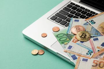 Нацбанк Казахстана разъяснил правила обмена наличной иностранной валюты